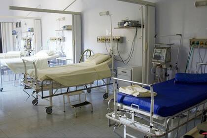 Según se indicó en el Boletín Oficial, la administración prohibió una serie de un producto utilizado para diálisis renal y 14 unidades de rodillas modulares