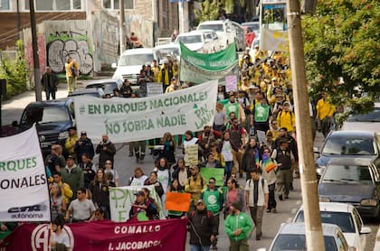 Según señalaron en ATE, la mitad del personal que trabaja en los parques nacionales está por fuera del convenio colectivo de trabajo