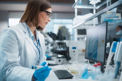 Según Sinclair, su equipo está realizando experimentos en meses que antes habrían tomado “cientos de miles de años”