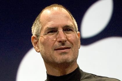 Cuando murió, Steve Jobs poseía un patrimonio de más de diez mil millones de dólares que decidió no heredar a sus hijos