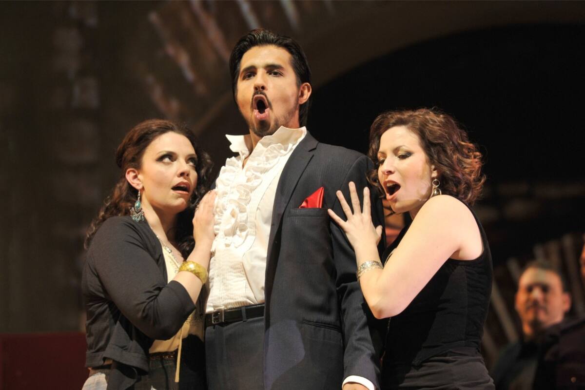 Según un estudio, el aumento del volumen de una voz (cantada o hablada) podría también aumentar el riesgo de contagio de Covid-19