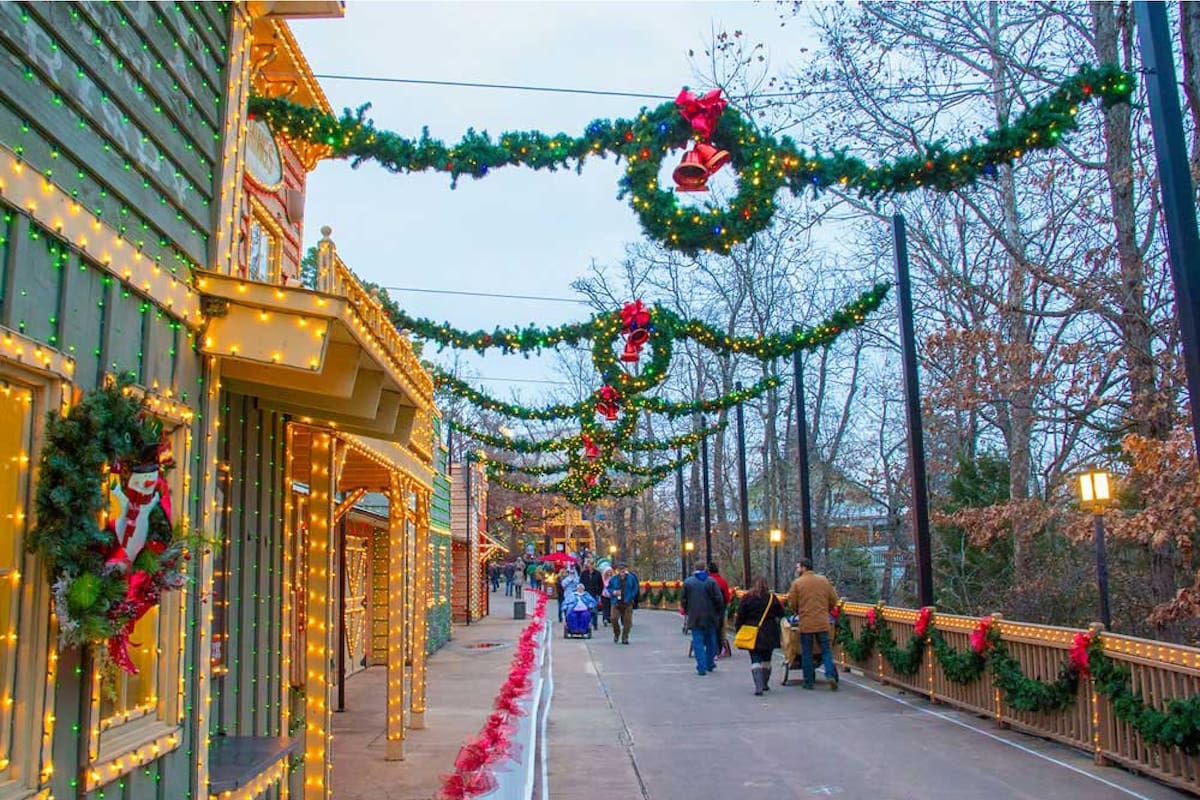 Según una encuesta, Branson, en Missouri, es la mejor ciudad pequeña para pasar Navidad en EE.UU.