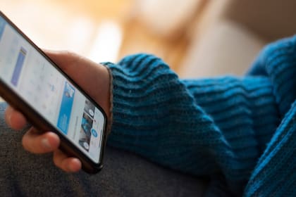 Según una encuesta de Mercado Pago, el 90% de los jóvenes de 13 a 17 años que usan la cuenta digital están preocupados por la desvalorización de su dinero y declaran tener conocimiento sobre las ventajas de invertirlo.