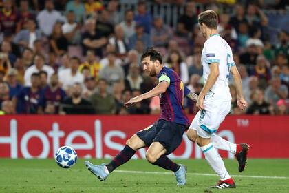 Tercer gol de Messi