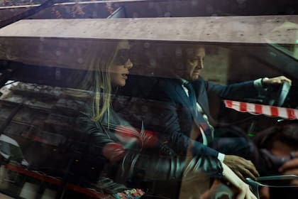 Seguridad - Candela Arizaga, novia de Facundo Moyano sale de declarar en Fiscalía UFLA NORTE con su nuevo abogado. Saavedra, CABA.