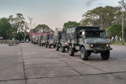Vehículos y efectivos de las Fuerzas Armadas intervinieron en los operativos de seguridad de las PASO