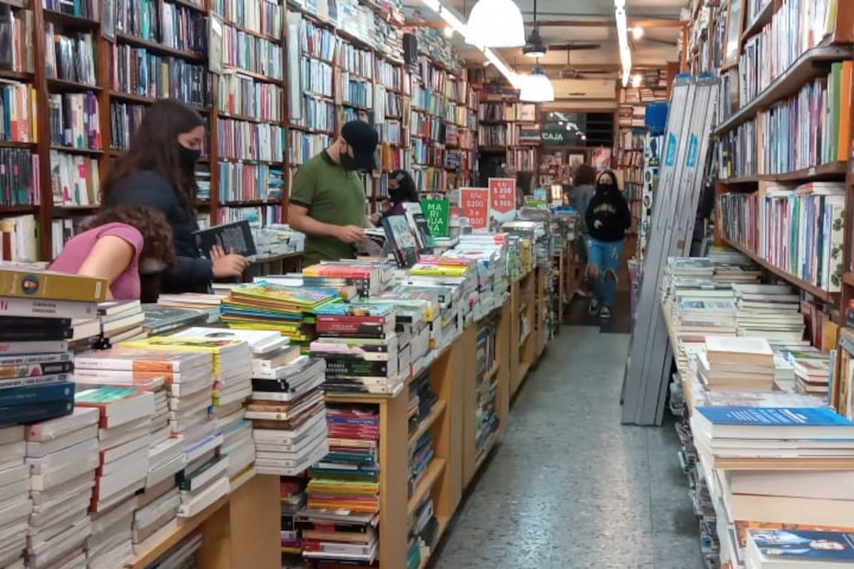 Seis librerías en la costa