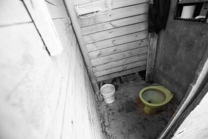 Seis millones de argentinos carecen de un baño con cloaca