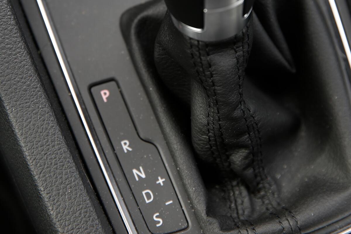 Selectora de los modos de marcha de la caja automática con opción manual secuencial