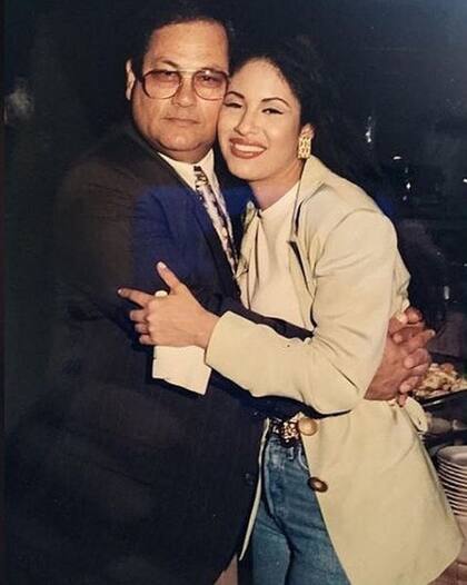 Selena y su padre, Abraham Quintanilla