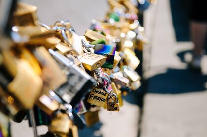 Sellaron el amor en Florencia.