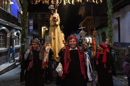 Semana Santa en Guatemala es una de las celebraciones religiosas más grandes en Latinoamerica desde la época colonial