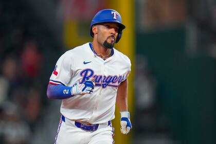 Semien y Seager conectan jonrones y Eovaldi guía a Rangers a victoria 6-0 sobre Orioles