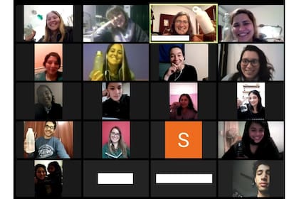Semillero digital sigue dando cursos, pero ahora usando videollamadas