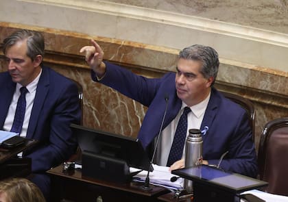 Senador Jorge Capitanich (PJ).
