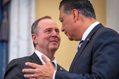 Senadores gobierno de Trump deje de usar datos de Medicaid para deportaciones