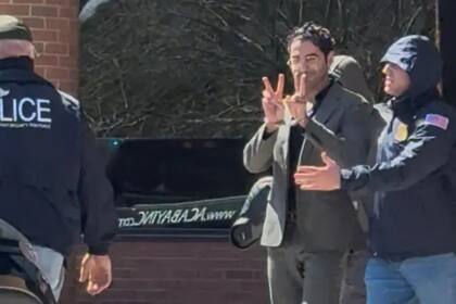 Senadores y representantes calificaron la detención como “inmoral, inhumana e ilegal” de Mohsen Mahdawi