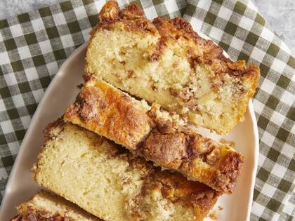 Sencillo y rápido este pastel es ideal para comer tibio