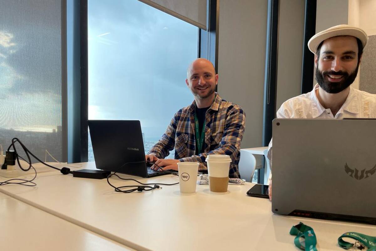 Senerman y Kantor, crearon la aplicación.