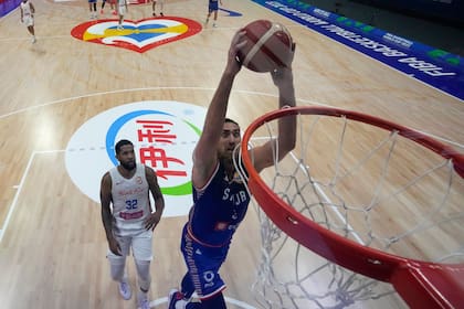 Serbia es uno de los países que ganó los dos partidos que disputó en el Mundial de básquet 2023