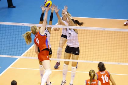 Serbia tuvo que esforzarse para vencer a las argentinas