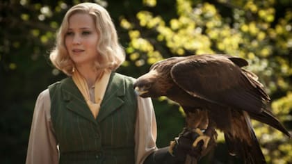 Serena, la película de los múltiples problemas de producción