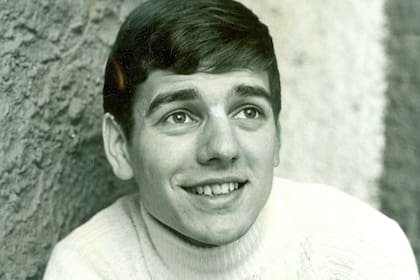 Una imagen del adolescente Héctor Omar Hoffmann Fenzel, antes de adoptar el nombre artístico de Sergio Denis