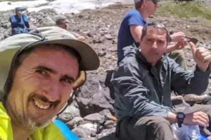 Sergio Berardo y Raúl Espir a 3.700 metros rumbo al Cerro Marmolejo el 24 de noviembre de 2023