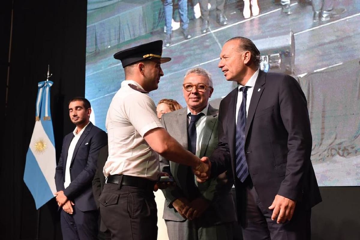 Sergio Berni, en el acto por el Día de la Policía en Tigre, junto al intendente Julio Zamora