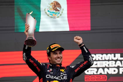 Sergio Checo Pérez, vencedor en Bakú: el piloto mexicano firmó cinco de las seis victorias en la Fórmula 1 en circuitos callejeros