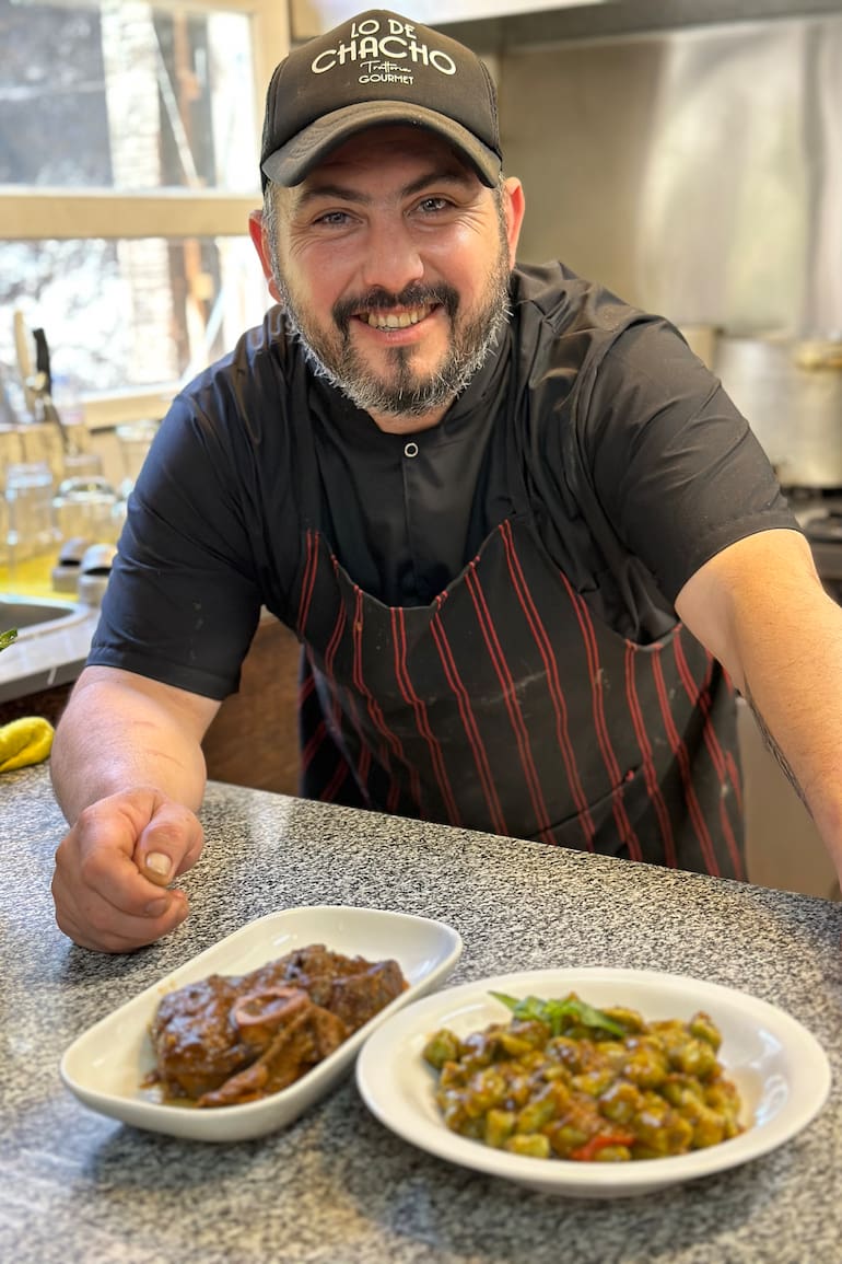 Sergio Gurerrero Velázquez, el cocinero detrás del suceso de Lo de Chacho, en San Martín de los Andes.