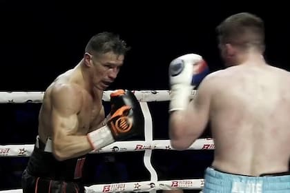 Sergio Maravilla Martínez se mostró mejor que en las peleas anteriores ante Macaulay McGowen