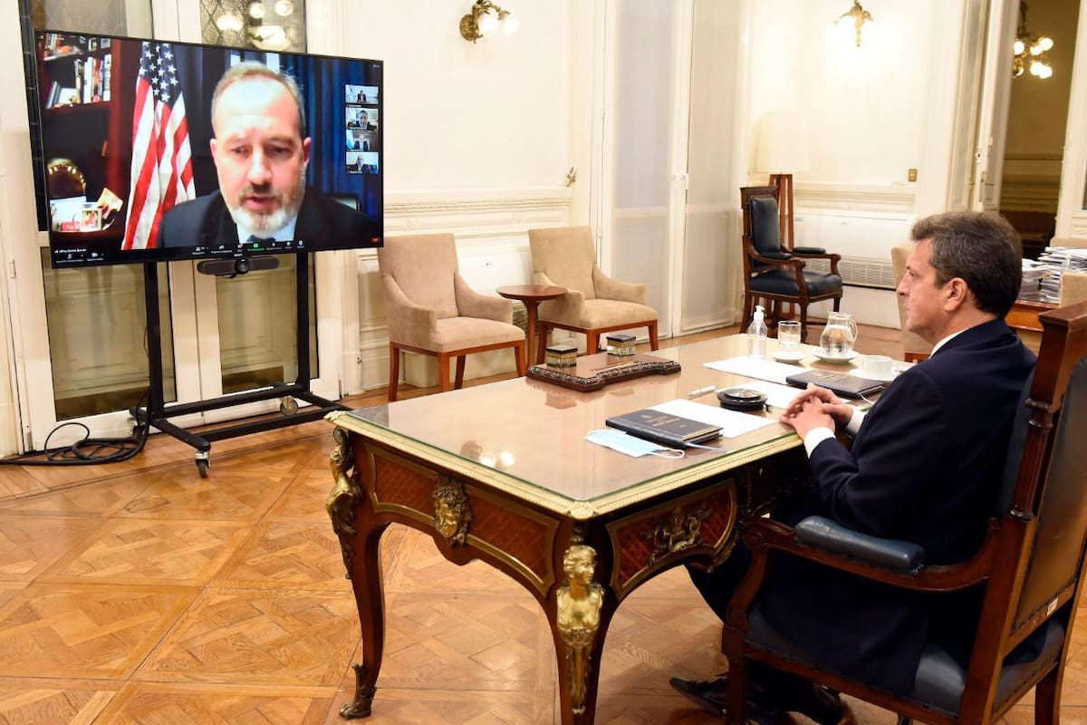 Sergio Massa, durante una conferencia de la AmCham con congresistas y empresarios norteamericanos