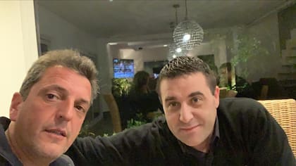 Sergio Massa, hombre fuerte de Tigre, aunque sin cargo en el club, y Pablo Toviggino