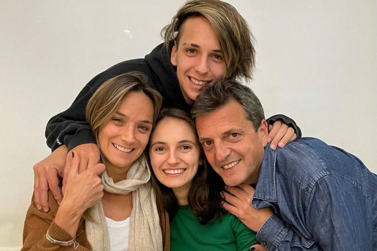 Sergio Massa junto a su familia