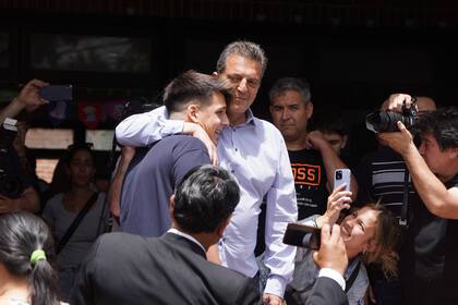 Sergio Massa junto a su hijo Tomás