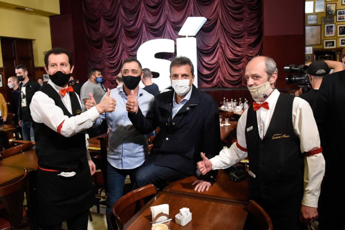 Sergio Massa, junto a su referente porteño, Juan José Tufaro