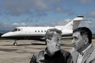 El otro avión usado en el operativo retorno, un amigo empresario y el desvío para ver un partido clave