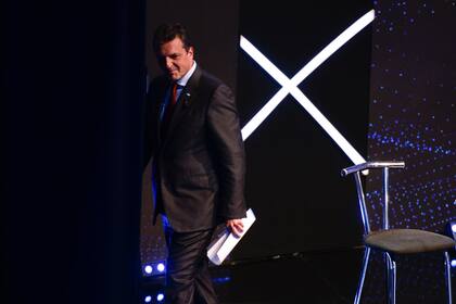 Sergio Massa se retira del Debate presidencial