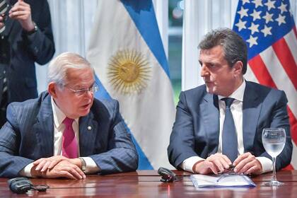 Sergio Massa se reunión con funcionarios de Estados Unidos para el acuerdo de intercambio de información fiscal entre la AFIP y el Internal Revenue Service (IRS)