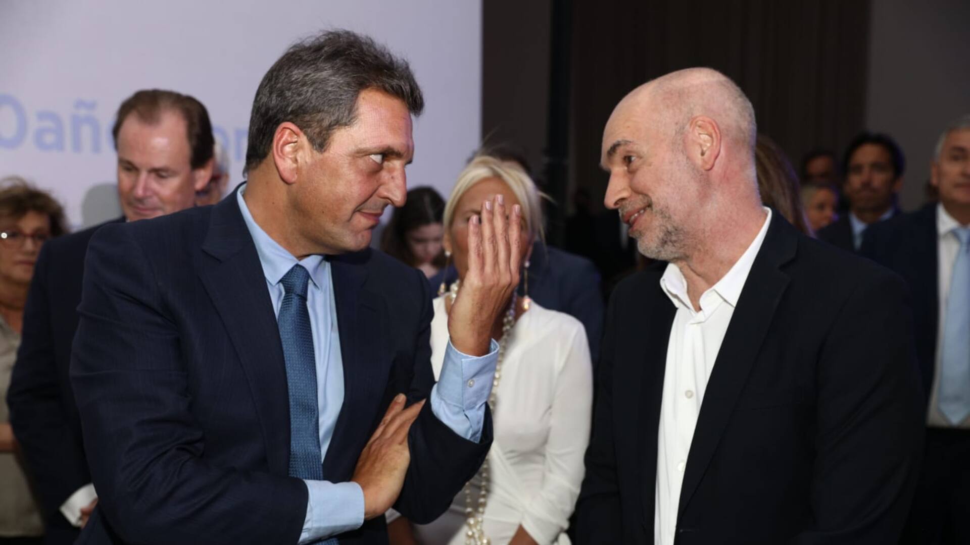 Sergio Massa y Horacio Rodríguez Larreta en la cena de Conciencia