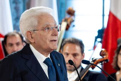 Sergio Mattarella dio un discurso en el concierto en honor al cuerpo diplomático