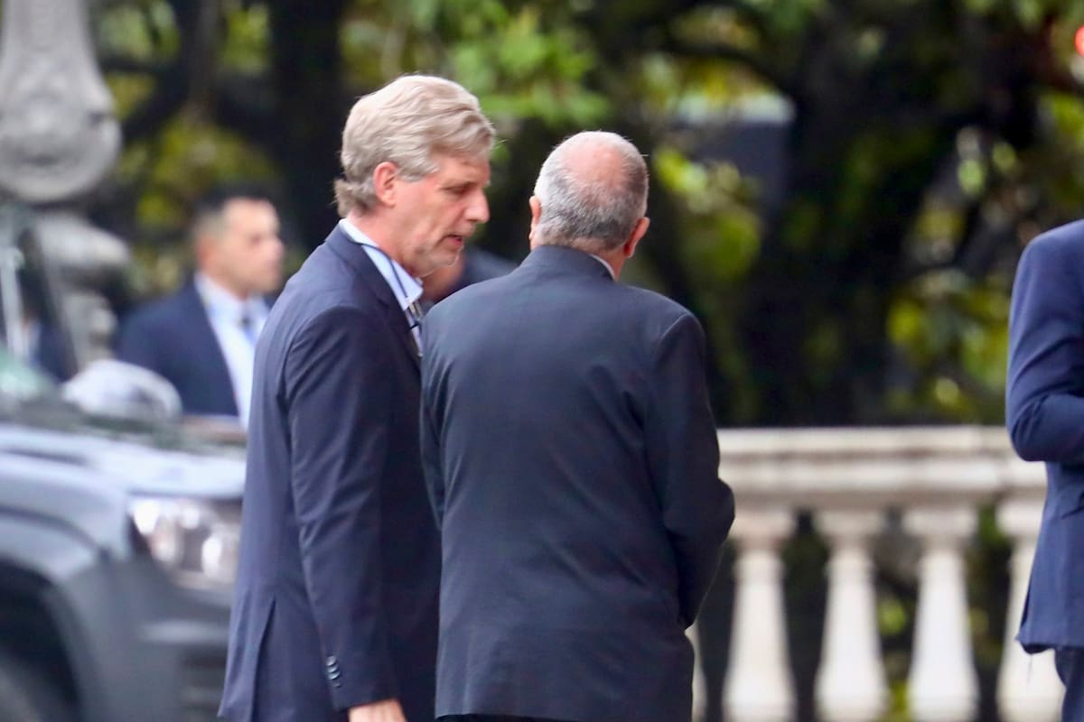 Sergio Neiffert, jefe de la SIDE, en la entrada de la Casa Rosada