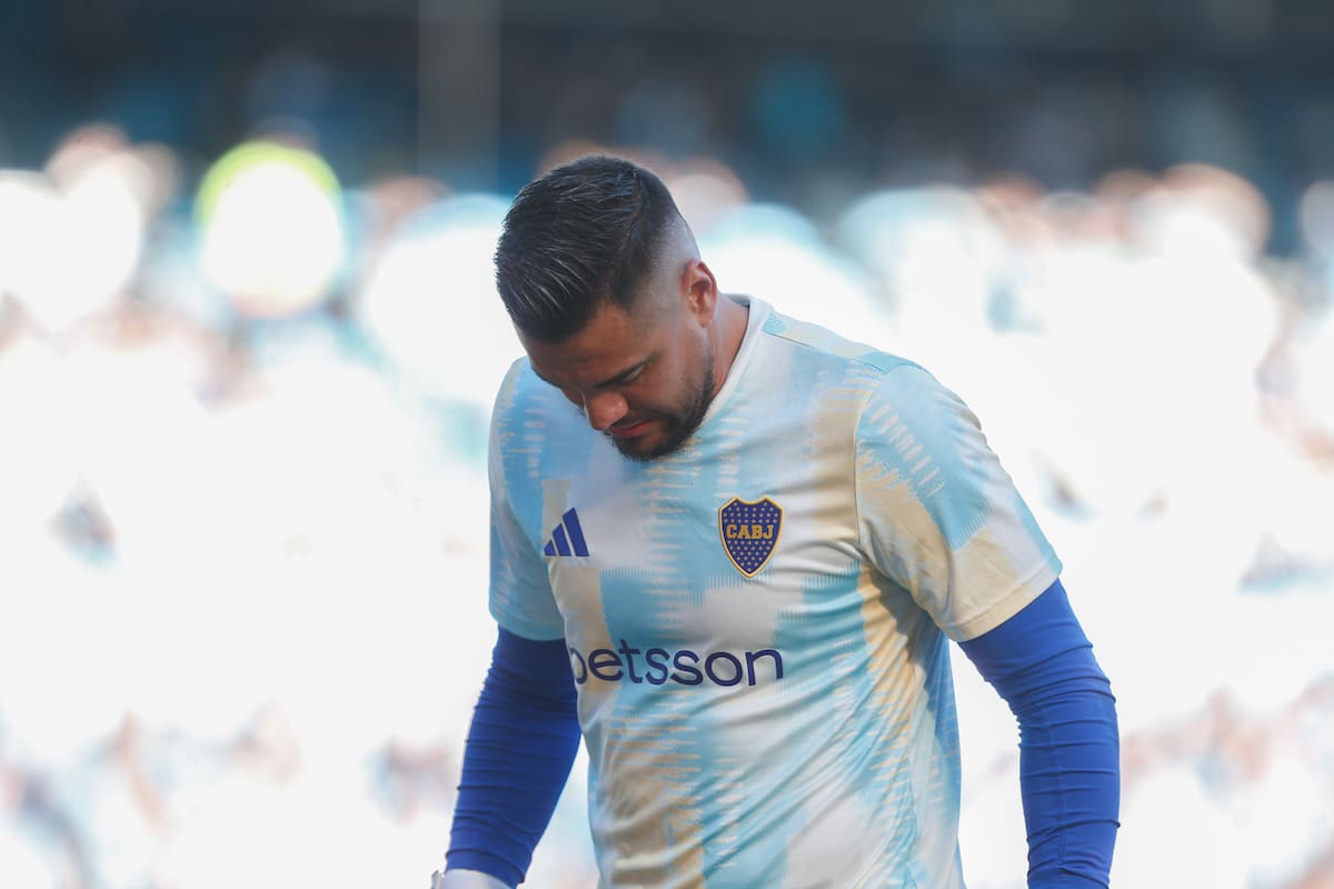 Sergio Romero deberá pasar por el quirófano
Escena del partido Racing Boca
Sergio Chiquito Romero