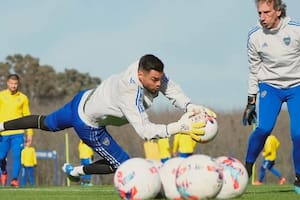 Sergio Romero en acción, durante un entrenamiento con el PF Fernando Gayoso