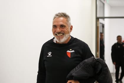 Sergio Rondina dirigió siete partidos a Colón en la Liga Profesional; llegó con ilusión y los resultados le dieron la espalda