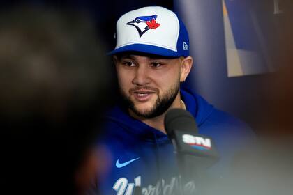 Serie Mundial: Azulejos activan a Bo Bichette tras lesión y jugará en 2B por primera vez desde 2019