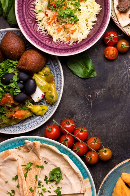 Sésamo, especias y una intensidad de sabores conforman muchos de los platos de la gastronomía israelí.