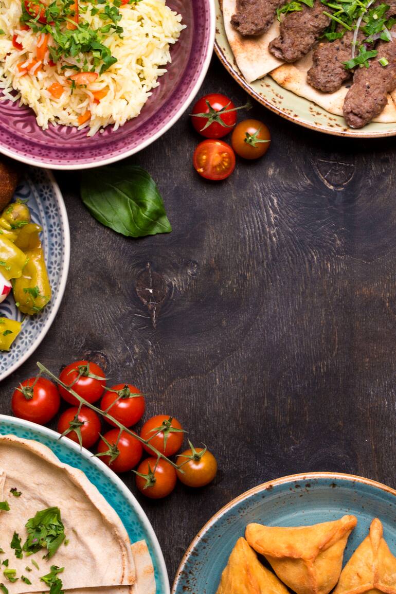 Sésamo, especias y una intensidad de sabores conforman muchos de los platos de la gastronomía israelí.