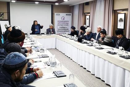 Sesión de formación en redes sociales para imanes en Kyzylorda, ciudad del centro-sur de Kazajstán